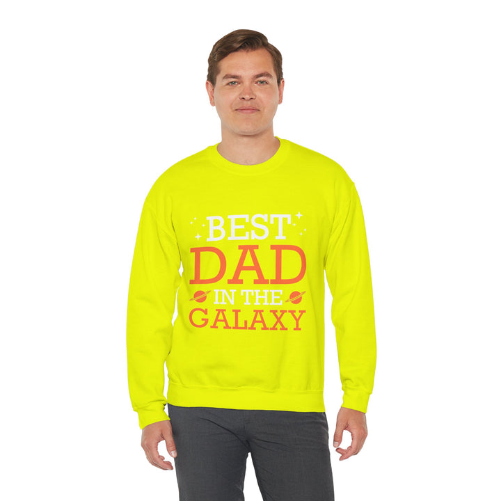 Dad’s Sweatshirt – Best Dad in the Galaxy Design