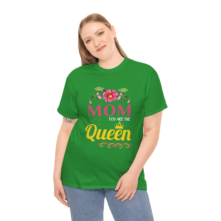 Mom's T-shirt - MOM You Are The Queen Floral Design