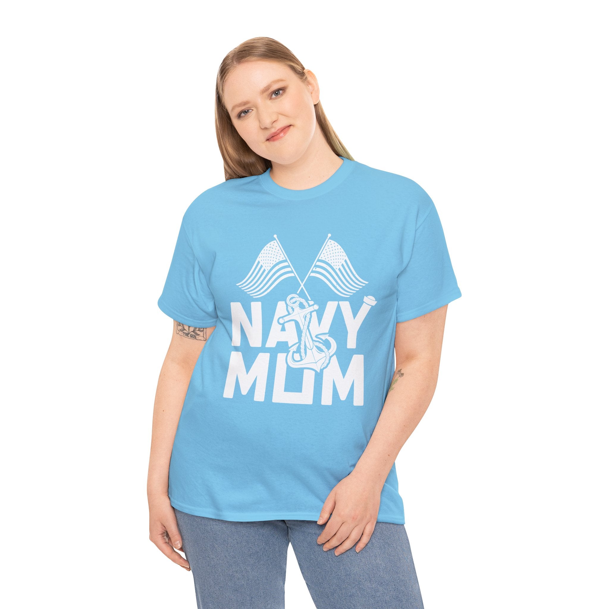 Mom T-Shirt – Navy Mom Design
