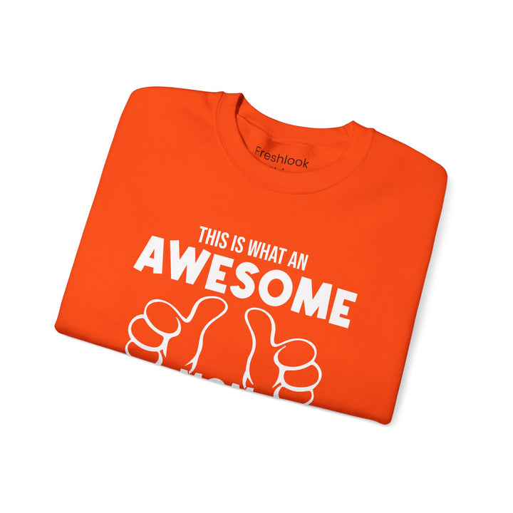 Mom's Sweatshirt - This Is What An Awesome Mom Looks Like Design