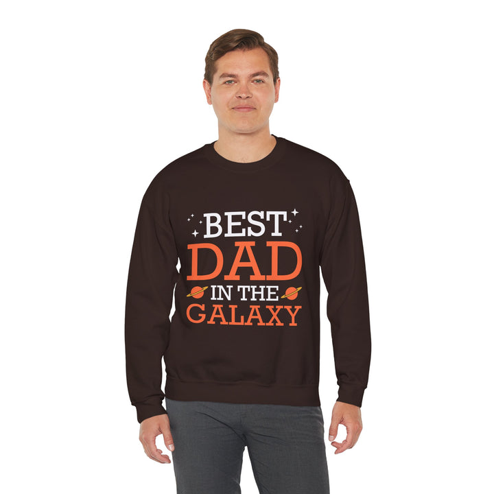 Dad’s Sweatshirt – Best Dad in the Galaxy Design