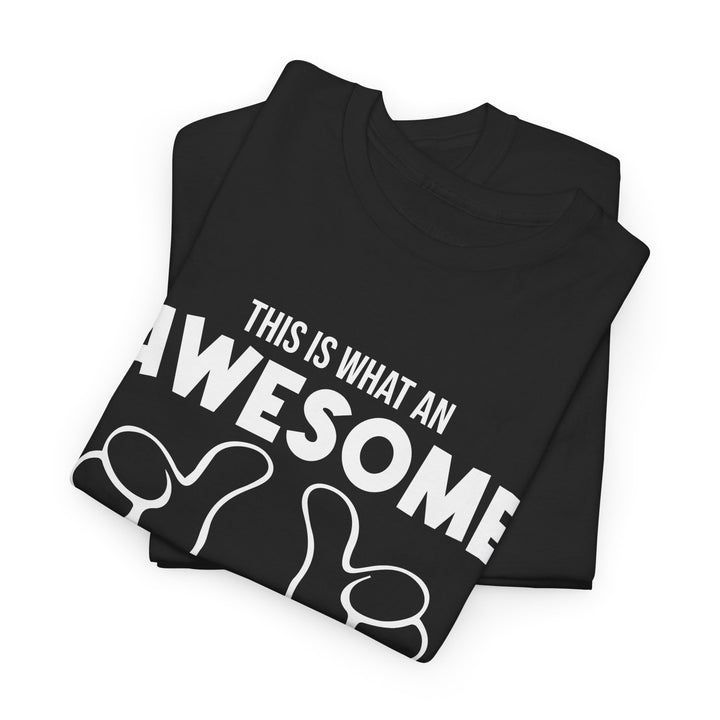 Mom T-Shirt - This Is What An Awesome Mom Looks Like Design