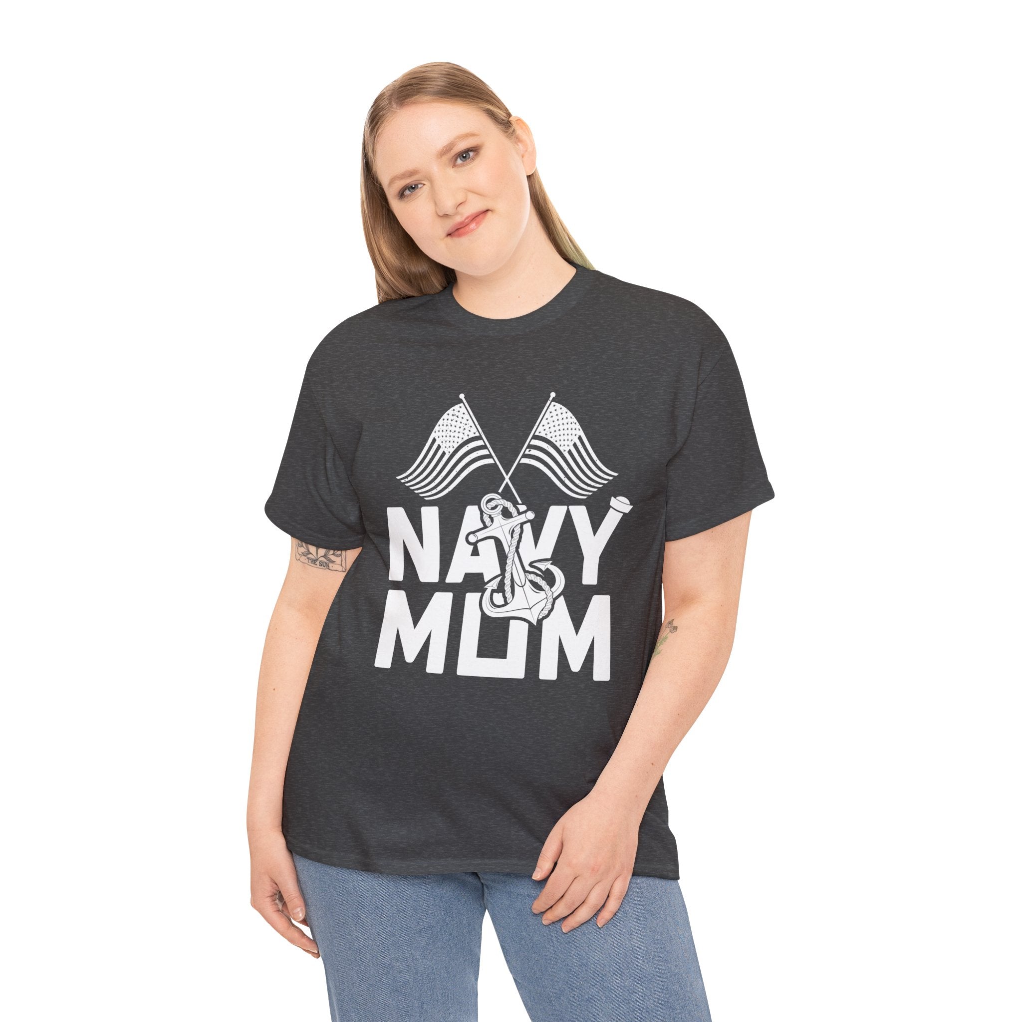 Mom T-Shirt – Navy Mom Design