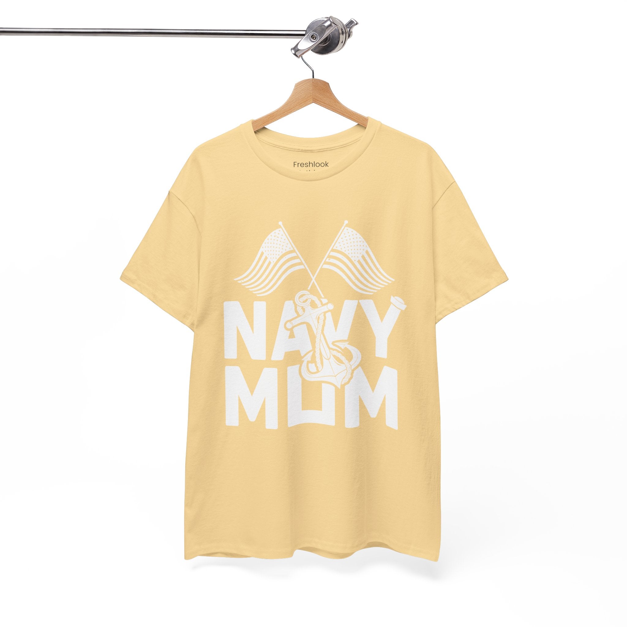 Mom T-Shirt – Navy Mom Design
