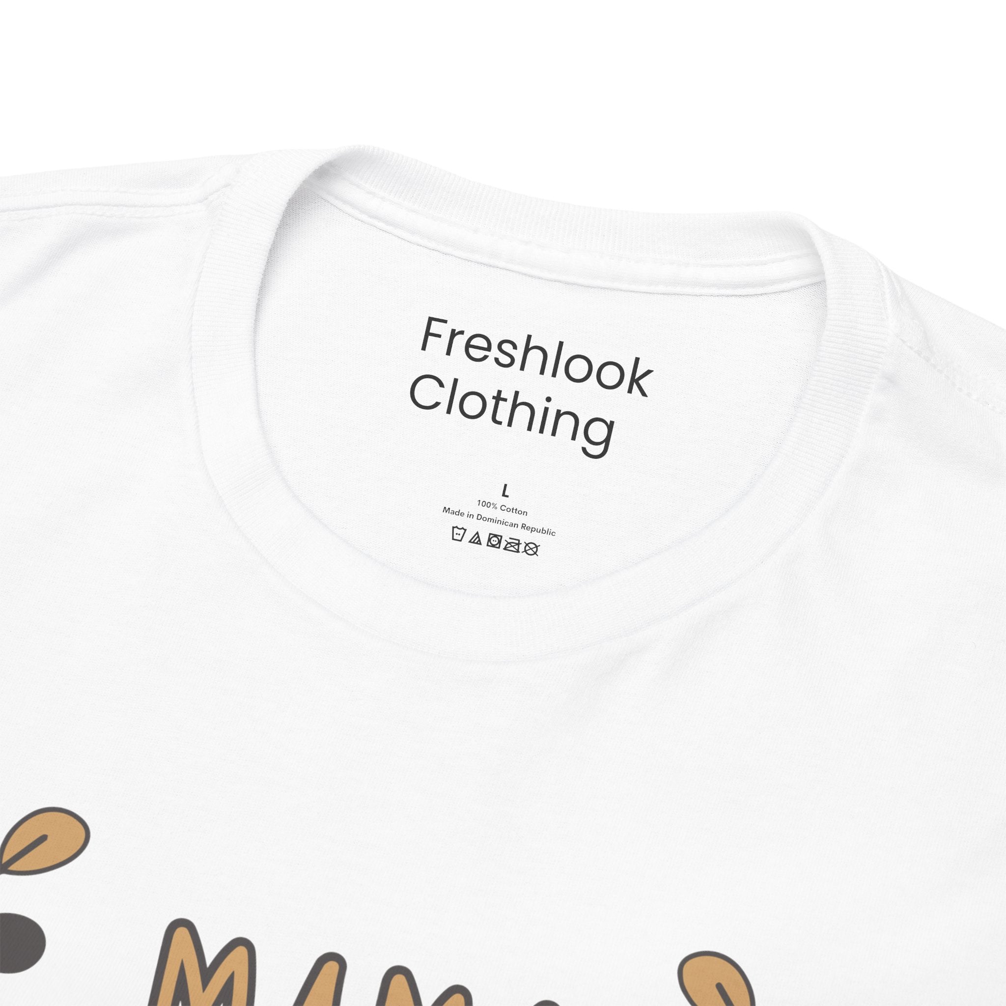 Mom T-Shirt - Mama Bear Design - Cute Bear Family Graphic Tee